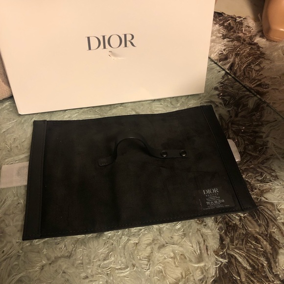 Dior couch - Picture 8 of 9